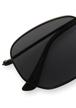 Roxbury Polarized Sunglasses in Black Grey