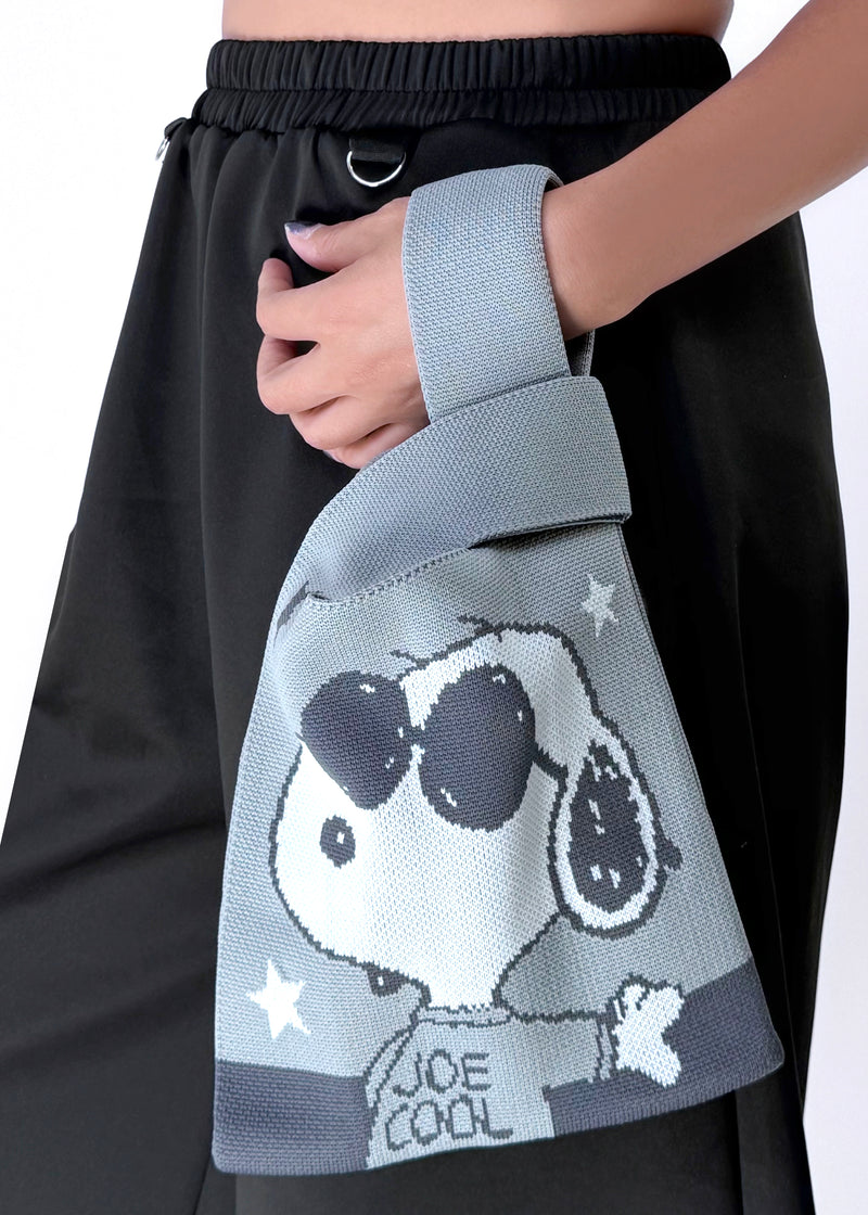 Peanuts Joe Cool Snoopy Knitted Baggu Grey Mini Tote