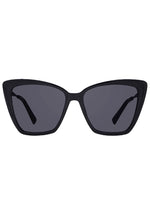 Becky II Polarized Sunglasses in Black/Dark Smoke