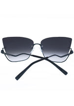 X Raya Vixen Sunglasses in Black Fade